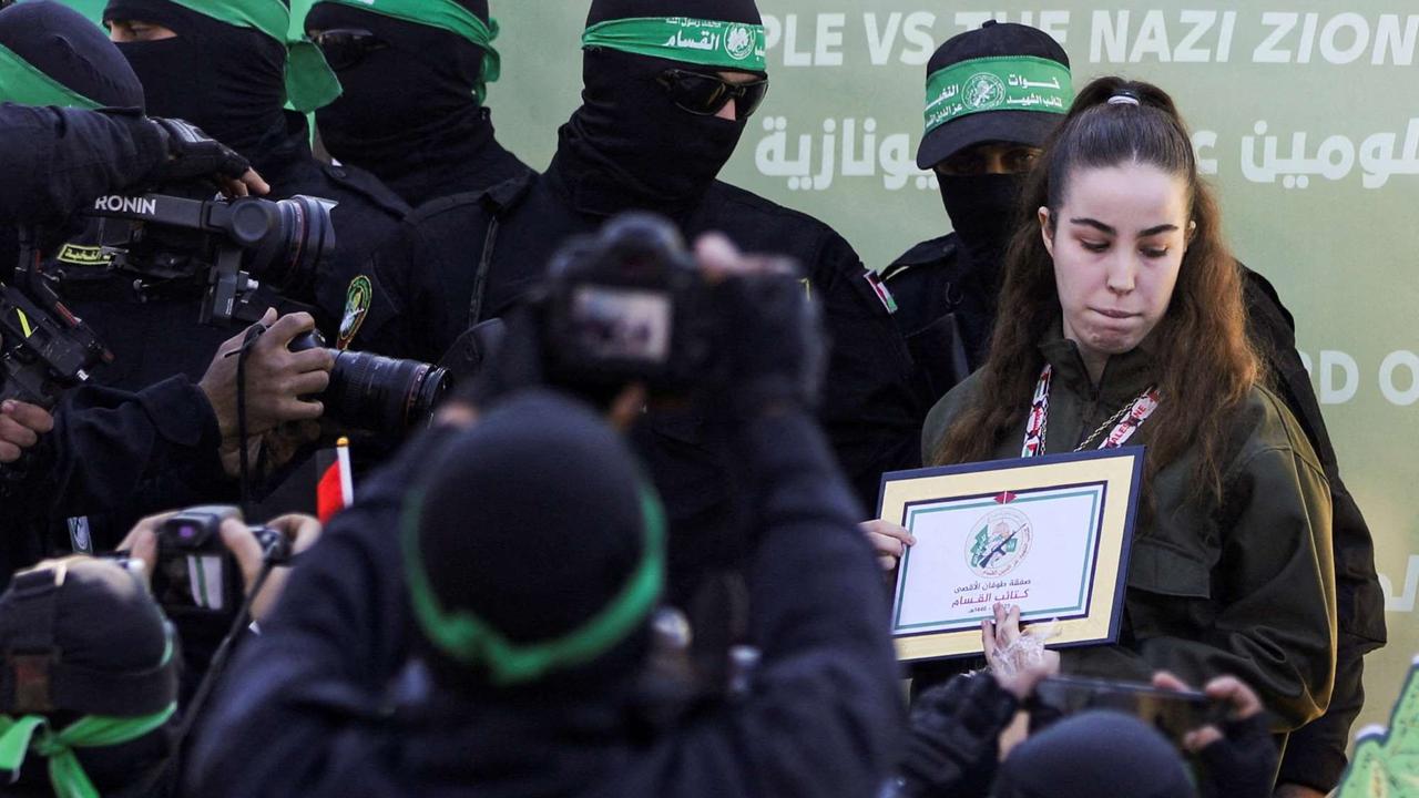 Hamas Bebaskan Tentara Wanita Israel yang Disandera