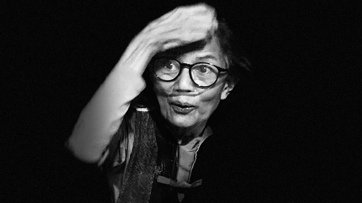 Istri WS Rendra Meninggal Dunia