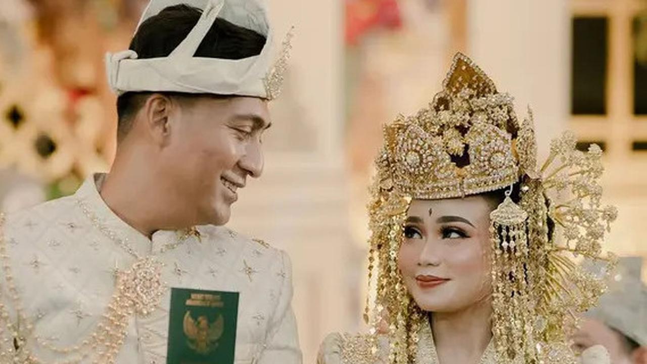 6 Potret Mewah Penikahan Aulia DA dan Cahu di Pontianak, Berawal dari Panggung Indosiar Berakhir di Pelaminan