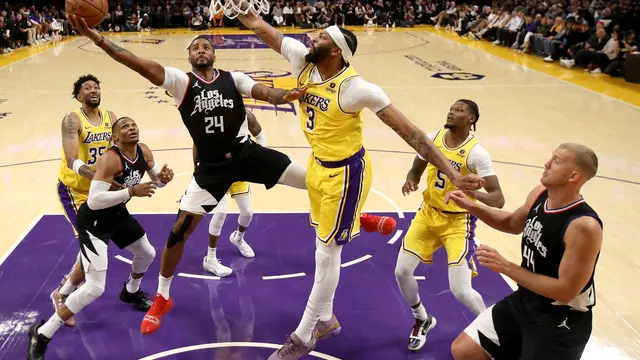 Duel sengit Lakers melawan Clippers di NBA 2023/2024