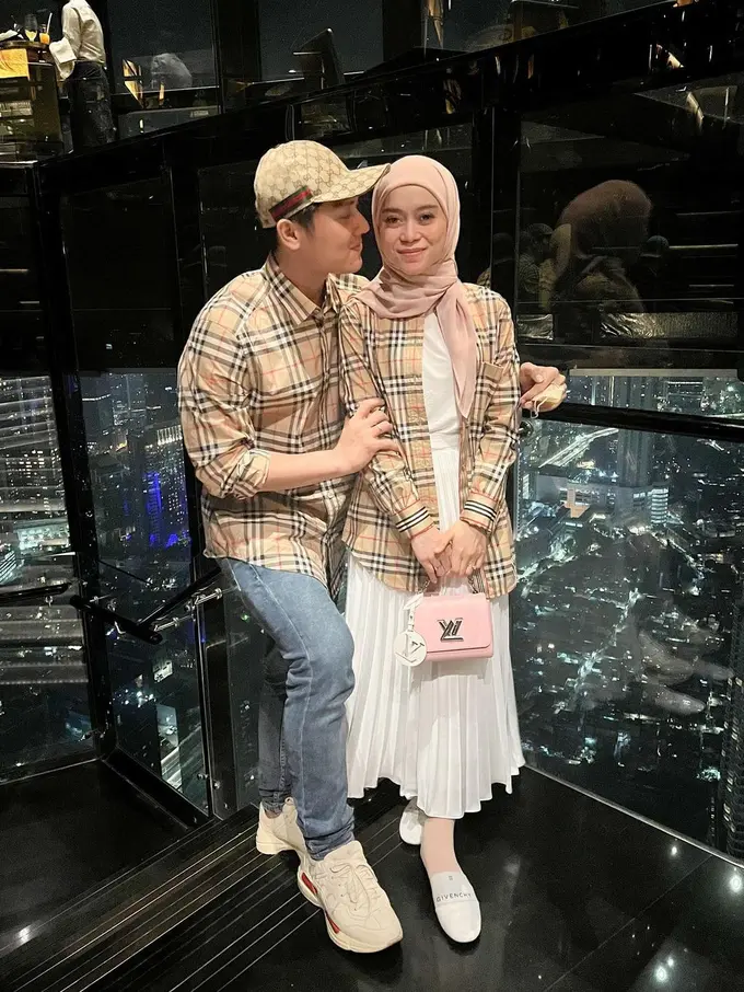 Pernyataan pengacara Rizky Billar saat Lesti Umrah jadi sorotan