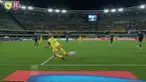 Salah satu gol kemangan Chievo atas lazio dicetak oleh Alberto Paloschi. Namun yang manarik dari gol tersebut adalah umpan back heel dari Riccardo Meggiorini sembari mendaratkan tubuhnya ke rumput. 