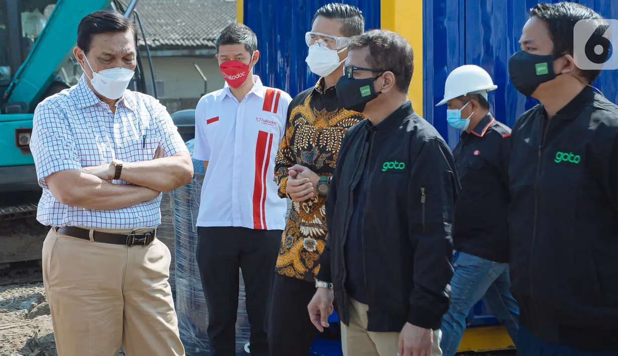 Rumah Oksigen Gotong Royong inisiasi GoTo, KADIN dan PT Aneka Gas Industri Tbk (Samator Group) yang berlokasi di Pulogadung Jakarta merupakan rumah kesehatan semi-permanen pertama di Indonesia yang dilengkapi dengan peralatan suplai oksigen dan tempat tidur perawatan. (Liputan6.com/HO/Ading)
