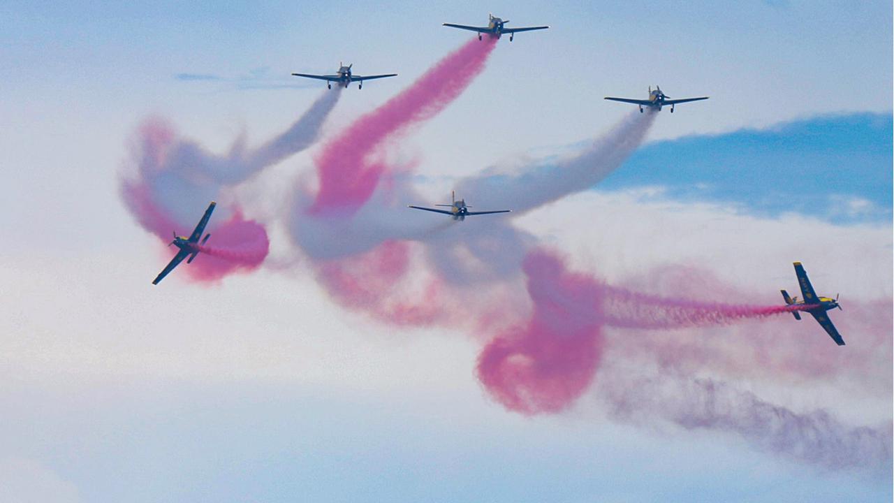 FOTO: Parade Kapal Perang dan Atraksi Prajurit  TNI AL Meriahkan Sailing Pass 2025