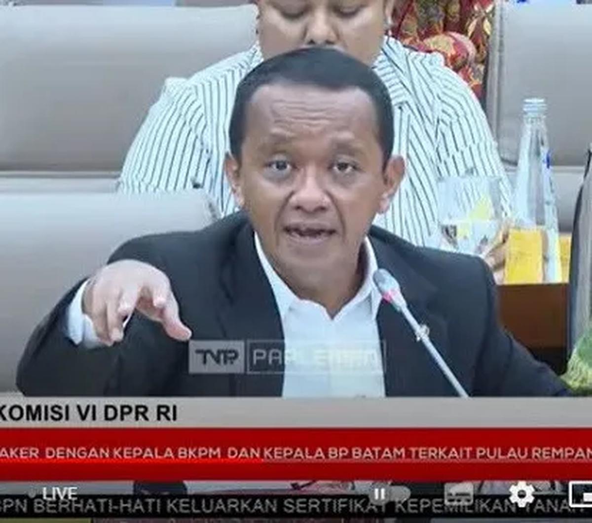 "Saham nambahnya 14 persen, kalau tidak salah divestasi. Belum, belum (tambahan saham di atas 14 persen)," ungkap Bahlil.<br>
