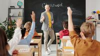 50 Stupid Questions To Ask Your Teacher for Ice Breaking and Make Laugh
