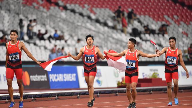 Pelari Tim Putra Indonesia 4x100M