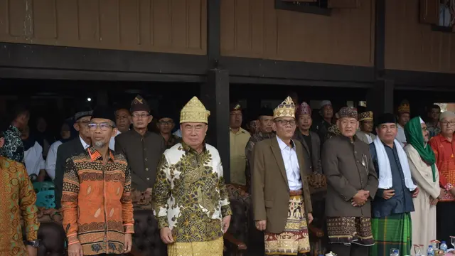 Deklarasi Dukungan untuk Mohammad Saleh Asmawi untuk maju sebagai calon bupati Kabupaten Tanggamus periode Tahun 2024. (Dok. Istimewa)