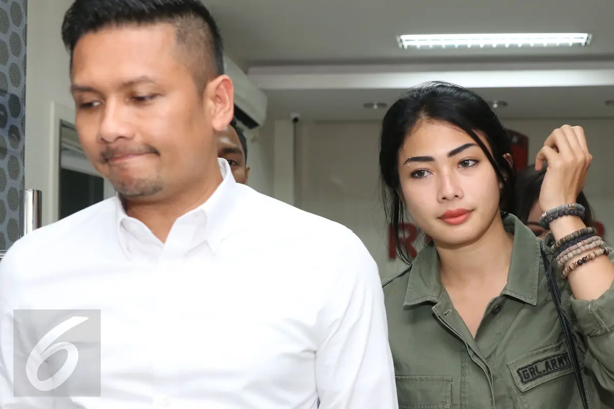 20161017-Nabila Putri Diperiksa di Resmob Polda-Jakarta