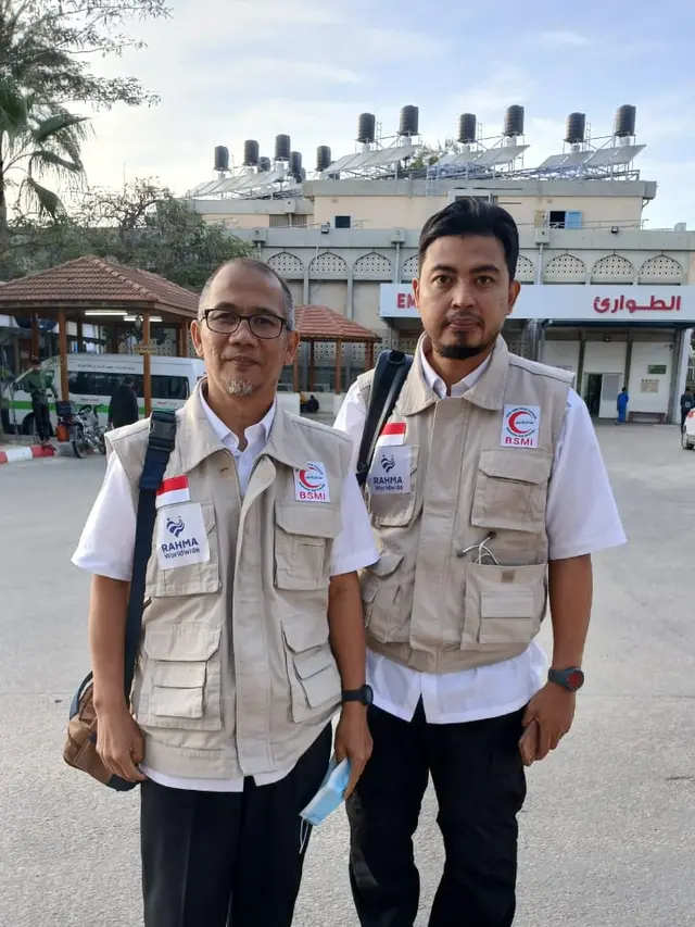 Tim Emergency Medical Team (EMT) 1 Bulan Sabit Merah Indonesia (BSMI) resmi memasuki Jalur Gaza