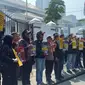 Jurnalis menggelar demonstrasi menolak RUU Penyiaran di depan Kantor DPRD Jabar, Kota Bandung, Selasa, 28 Mei 2024.  (Dikdik Ripaldi/Liputan6.com)