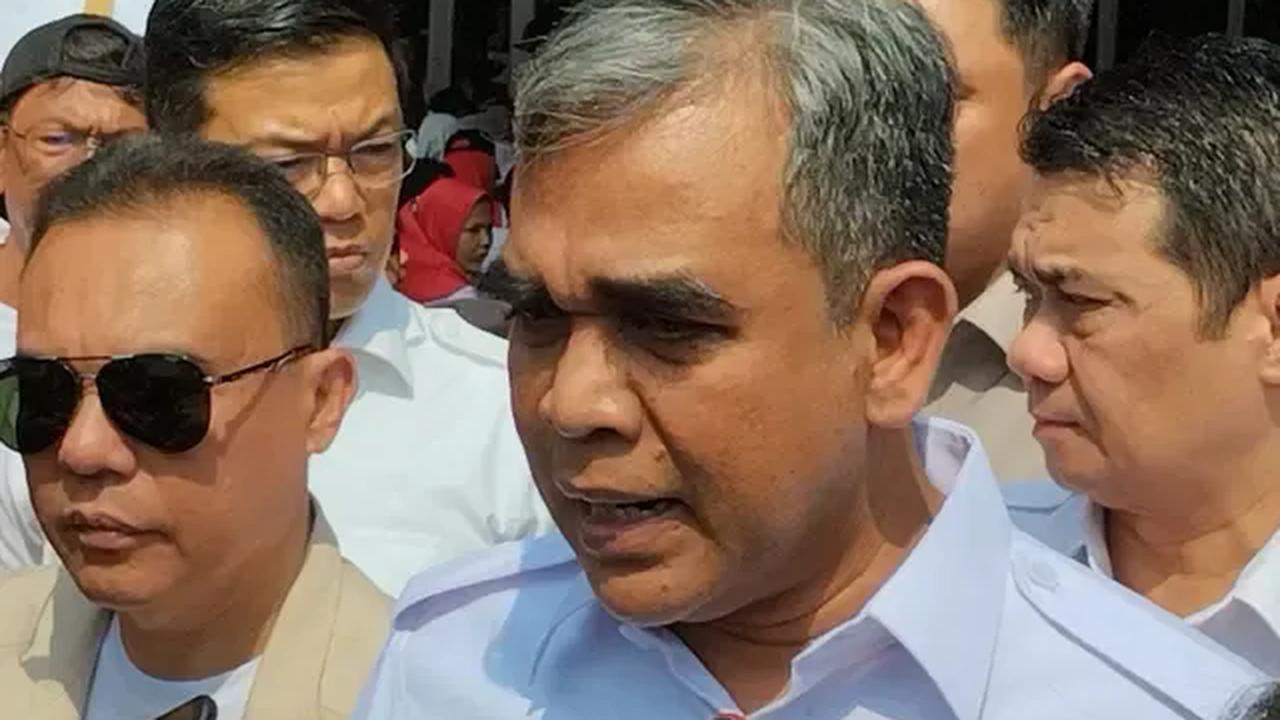 "Rencananya kami akan silahturahmi ke PBB hari Senin di kantor PBB," kata Sekjen Gerindra Ahmad Muzani selepas konsolidasi akbar kader Gerindra di Lapangan Blok S, Jakarta Selatan, Minggu (23/7).