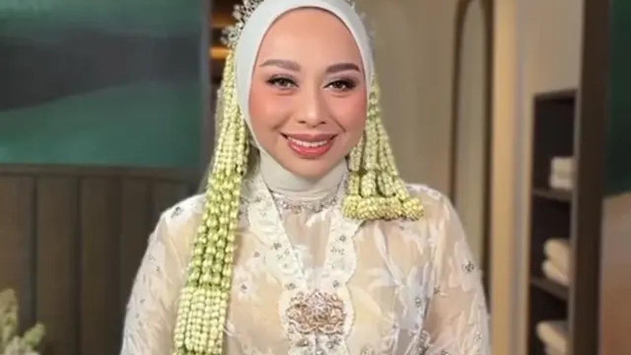 Potret Detail Kebaya Pernikahan Putri Karlina Menantu Dedi Mulyadi, dari Akad hingga Resepsi