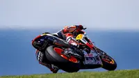 Pebalap Repsol Honda, Marc Marquez, belum puas meski menjadi yang tercepat pada hari pertama tes MotoGP di Sirkuit Phillip Island, Australia, Rabu (15/2/2017). (Autosport)
