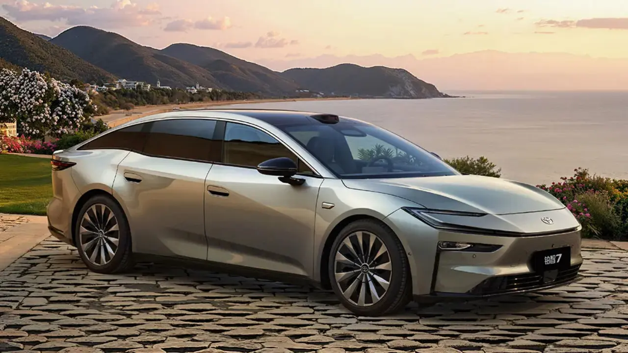 Toyota Siapkan bZ7, Sedan Listrik dengan Teknologi Huawei dan Xiaomi (cnEVpost)