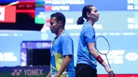 Ganda campuran Indonesia Rehan Naufal Kusharjanto/Gloria Emanuelle Widjaja kalah dari pasangan China Feng Yan Zhe/Wei Ya Xin di perempat final All England 2025. Rehan/Gloria kalah 10-21 dan 14-21&nbsp;di Utilita Arena Birmingham, Birmingham, Inggris, Jumat (14/3).&nbsp;(foto: PBSI)