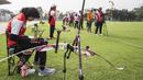 Pepanah Indonesia, Diananda Choirunisa, saat pemusatan latihan jelang Asian Games XVIII di Lapangan Panahan Senayan, Jakarta, Rabu (6/6/2018). Cabang panahan menargetkan satu medali emas pada Asian Games. (Bola.com/Vitalis Yogi Trisna)