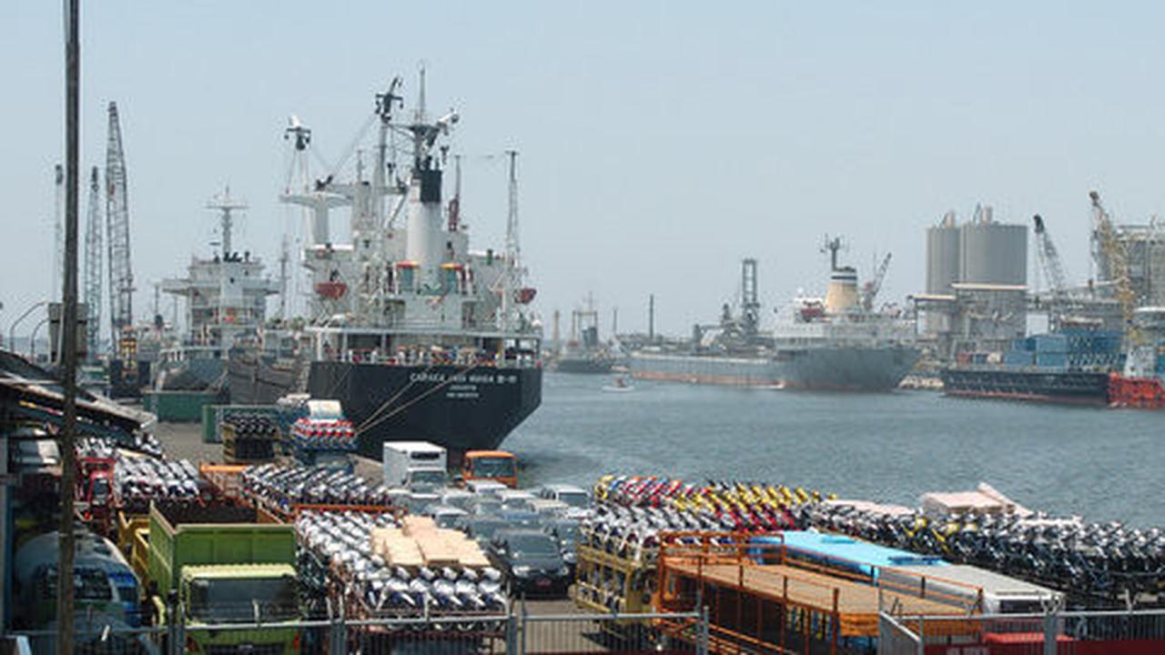 Rizal Ramli targetkan 3 bulan untuk bereskan Pelabuhan Tanjung Priok