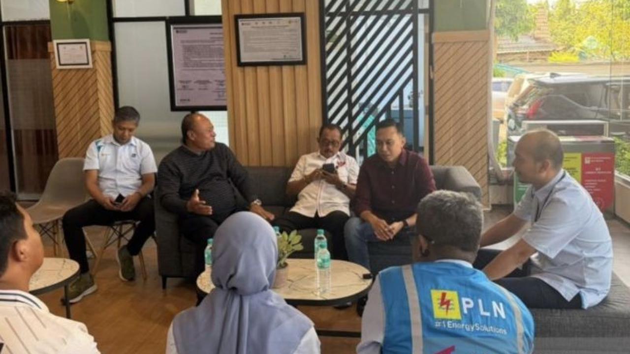 Relokasi Trafo Lamongan: Pemkab dan PLN Jamin Keamanan Jamaah Masjid Banyubang
