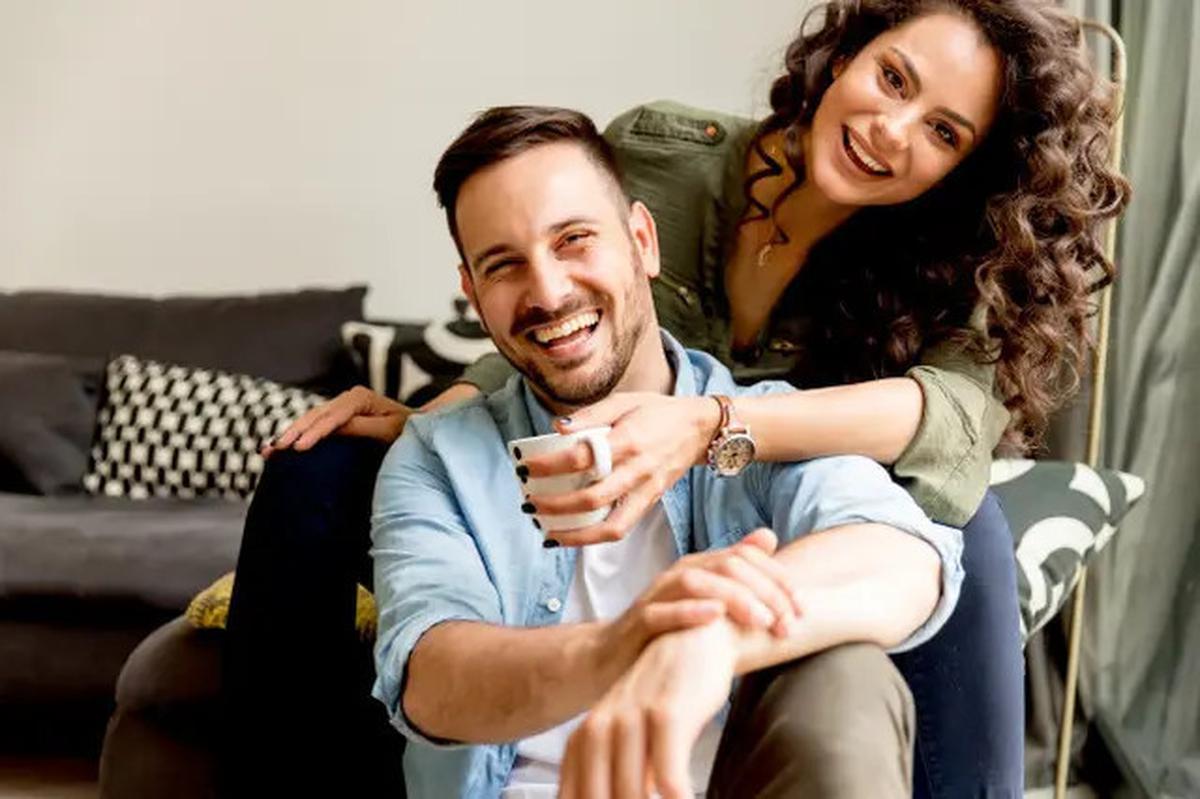 7 Kepribadian Wanita yang Disukai Pria, Salah Satunya Baik Hati