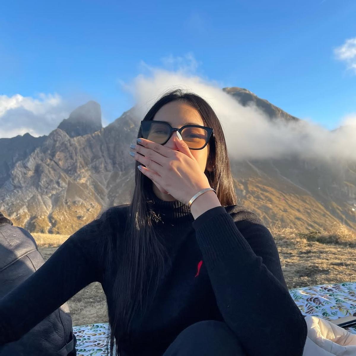 Rayakan 2025, Anya Geraldine Unggah Deretan Foto Cantik 2024 dan Terima Kasih pada Diri Sendiri