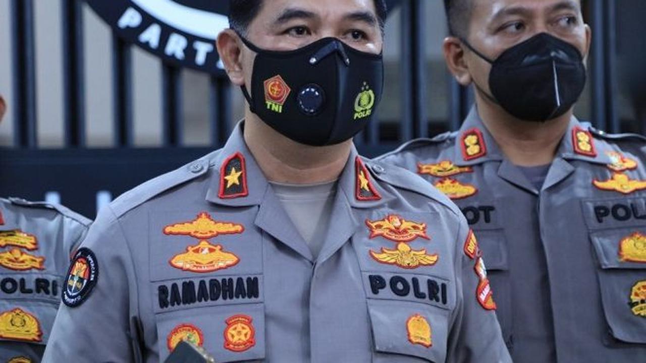 Polri juga mengklarifikasi temuan Indonesia Corruption Watch (ICW) soal dugaan kelebihan bayar dalam pengadaan pistol bubuk lada atau Paper Projectile Launcher.