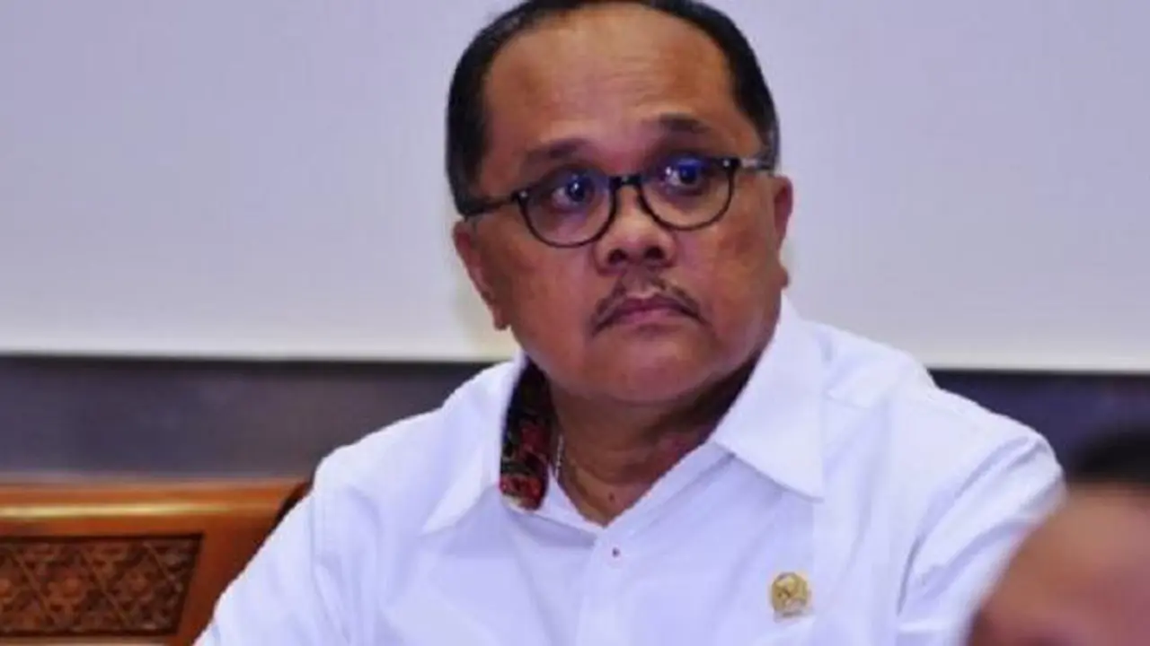 Junimart Girsang: KJA di Danau Toba Harus Ditata Sebaik Mungkin