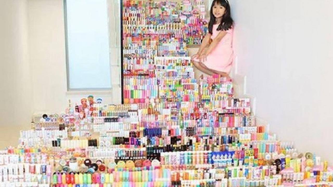Jadi Pengumpul Lip Balm Terbanyak di Dunia, Koleksi Bocah 6 Tahun Ini Bikin Melogo