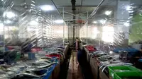 Sudah Beroperasi, Ini 6 Potret Penerapan Protokol COVID-19 di Pasar Tambak Rejo