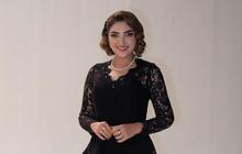 Pilihan Model Atasan Brokat Terbaru untuk Lebaran ala Selebriti, Tips Tampil Sederhana Namun Menawan