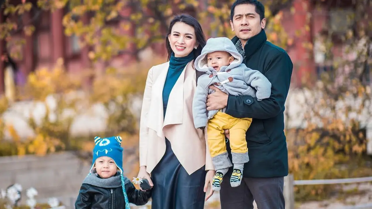 [Fimela] Adi Nugroho dan Donita