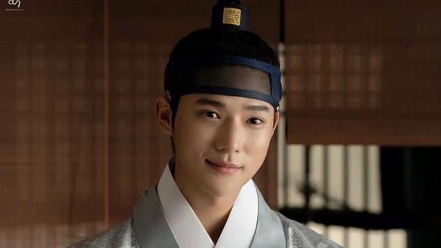 Moon Sang Min saat berperan jadi pangeran Seongnam