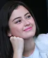 Aktris cantik Kimberly Ryder mulai go internasional. Ia menunjukkan kemampuan aktingnya melalui serial Secret Sky. Ia membintangi serial tersebut bersama dua aktor Jepang. (Adrian Putra/Bintang.com)