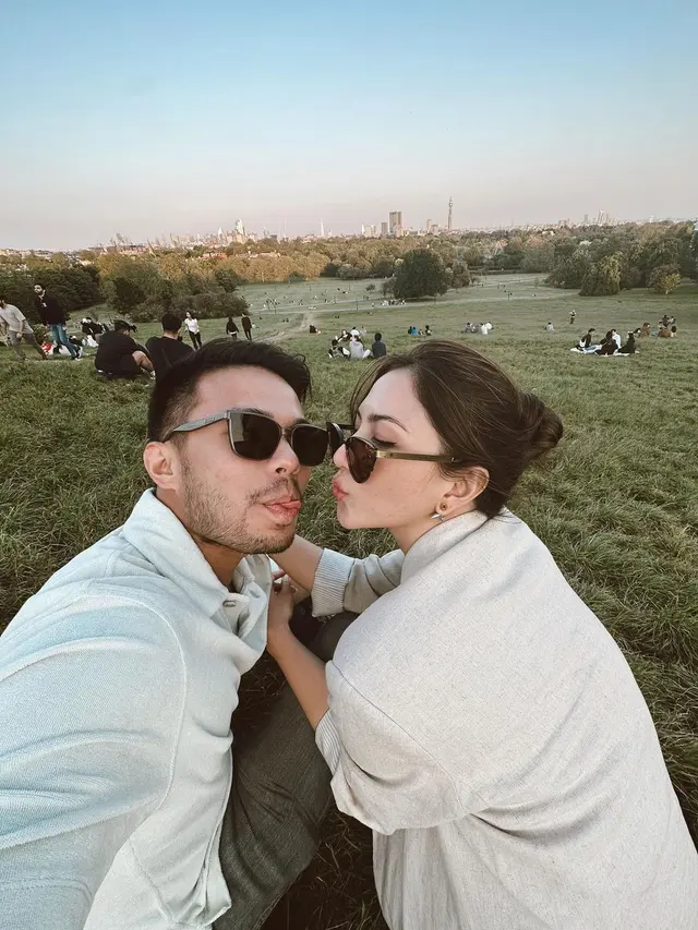 6 OOTD Jessica Mila Saat Honeymoon di London, Disebut Makin Cantik dengan Vibes Nyonya Hasibuan