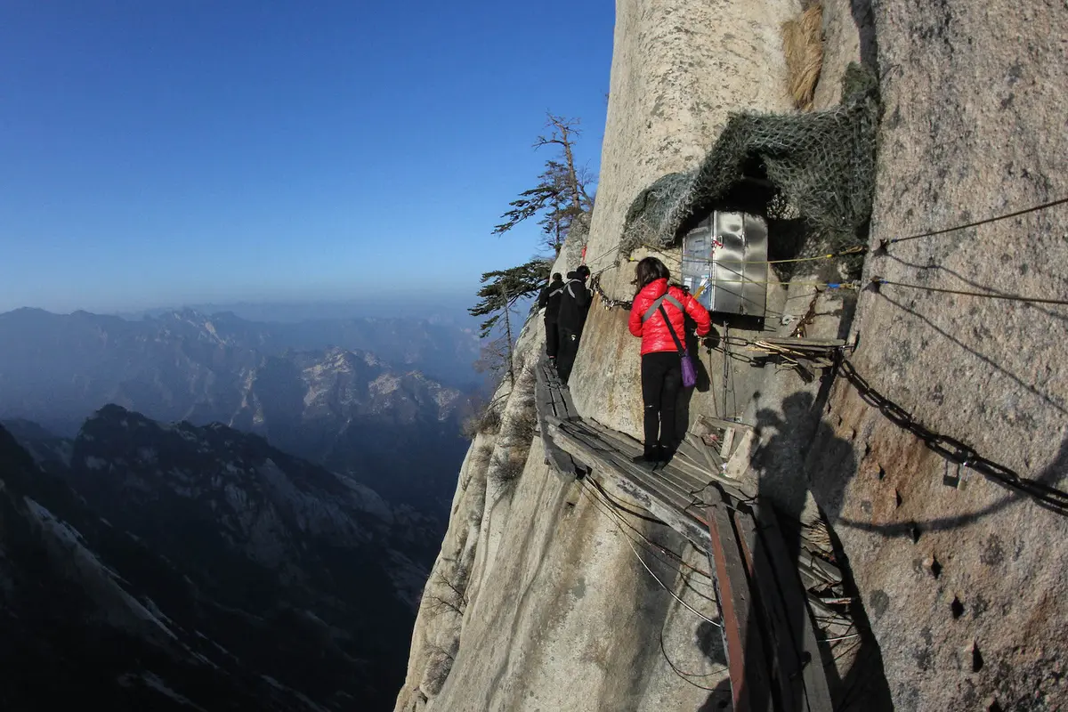 Gunung Huashan