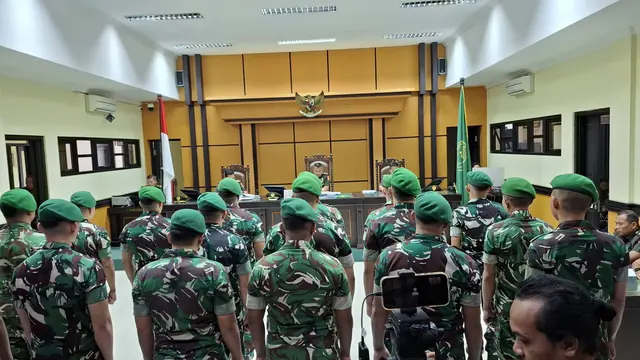 Suasana sidang kasus kematian Prada Lucky Nama d Pengadilan Militer Kupang.