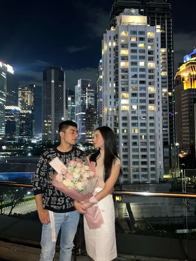 Riza Syah dan Lyodra rayakan setahun kebersamaan (foto Instagram rizasyah_14)