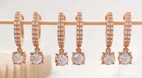 Tips Beli Perhiasan Emas Secara Online untuk Dipakai Sendiri ...