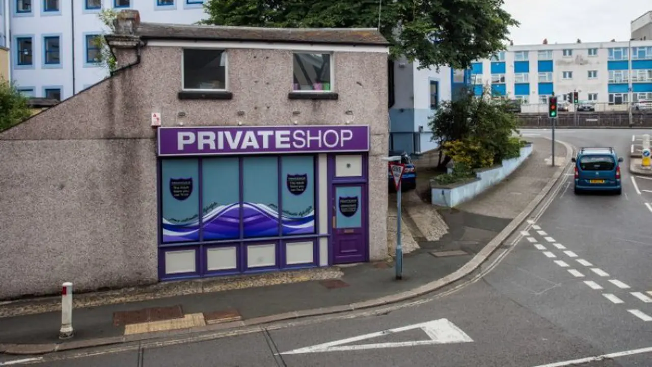  Private Shop di Plymouth, Devon-Inggris