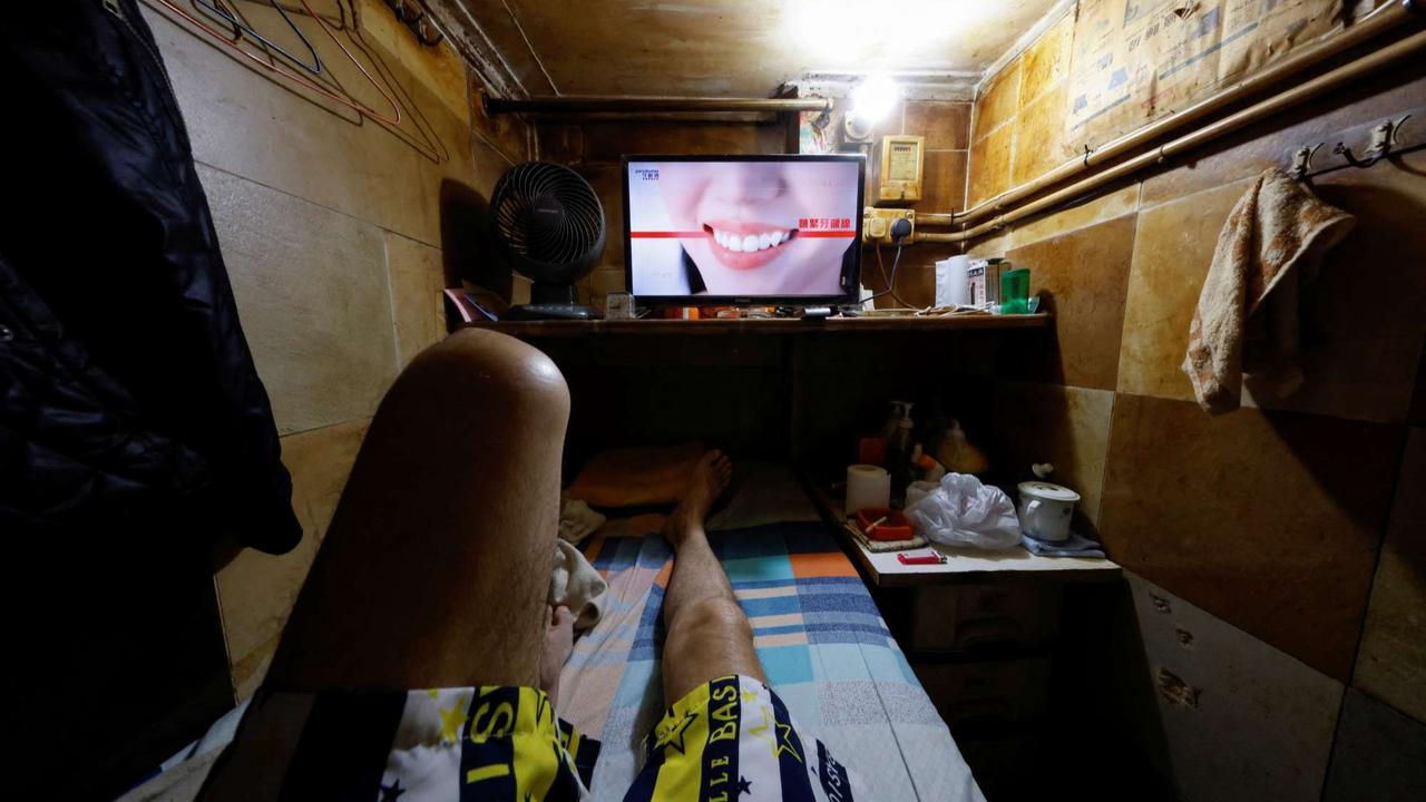 Rumah peti mati di Hong Kong