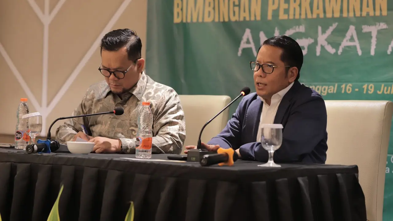 Dirjen Bimas Islam Kamaruddin Amin (kanan) dalam kegiatan Bimtek Fasilitator Bimwin Angkatan II di Jakarta. (Istimewa)