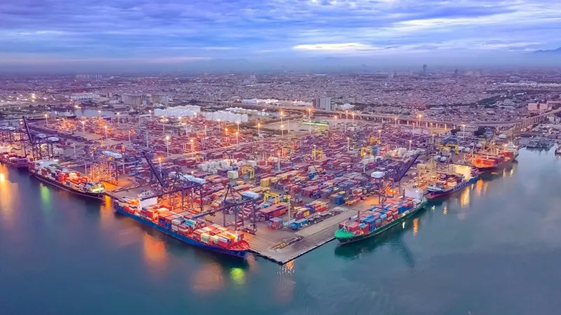 Mengakselerasi Ekosistem Digital Logistik dengan Logee Port
