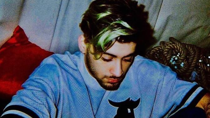 Banyak Lagu Tentang Gigi Hadid Zayn Malik Rombak Album Baru