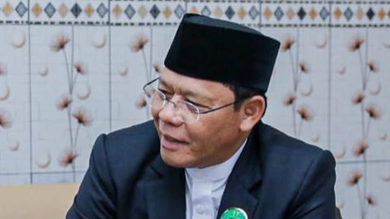 Sowan ke Ponpes Tertua di Cilacap, Plt Ketum PPP Janji Tak akan Tinggalkan Pesantren dan Kiai