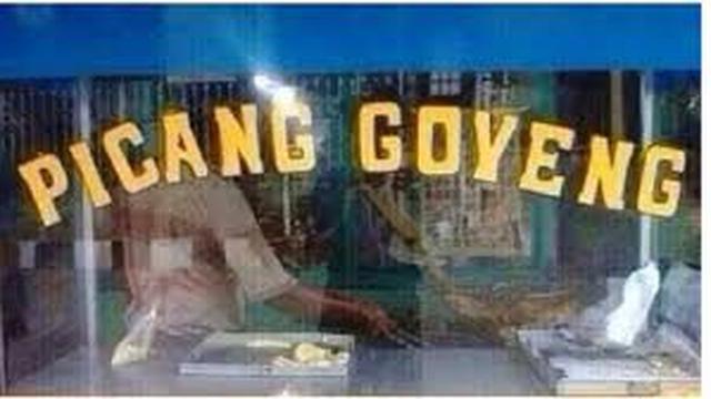 6 Potret Tulisan Gorengan Sok Imut Ini Bikin Pembeli Jadi Geli Sendiri