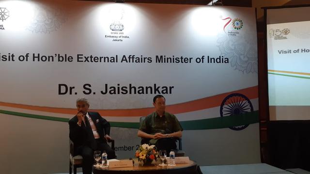 Kemenlu India dan Thomas Lembong (Rizki Akbar Hasan)