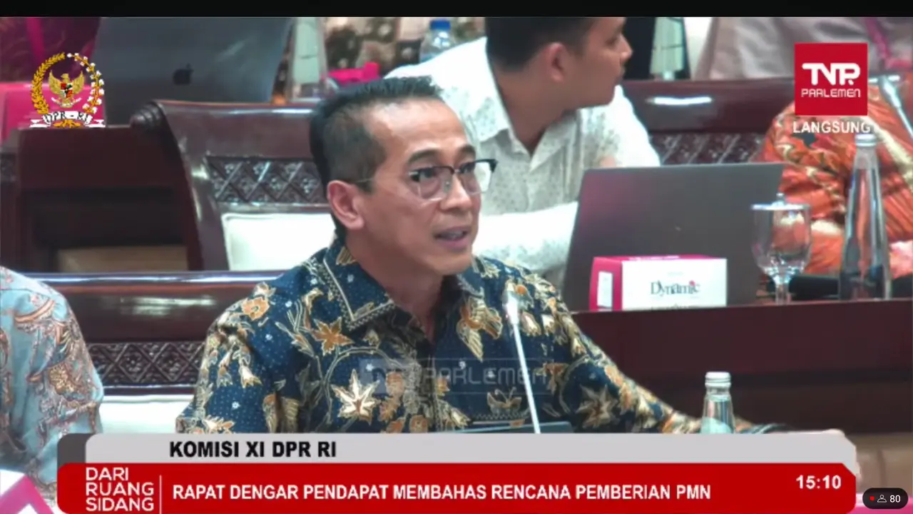 Direktur Utama Holding BUMN Farmasi, PT Bio Farma (Persero) Shadiq Akasya di DPR RI. (Tira/Liputan6.com)