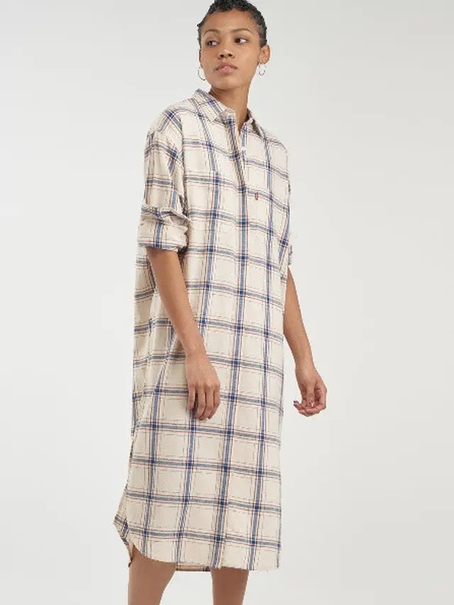 Padu Padan Denim Sebagai Pilihan Busana yang Santai dan Kasual di Bulan Ramadan