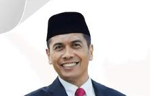 Cantiknya Istri Jenderal Rudy 'Gajah' Bergaun Warna Fuchsia, Penampilannya Bikin Salfok
