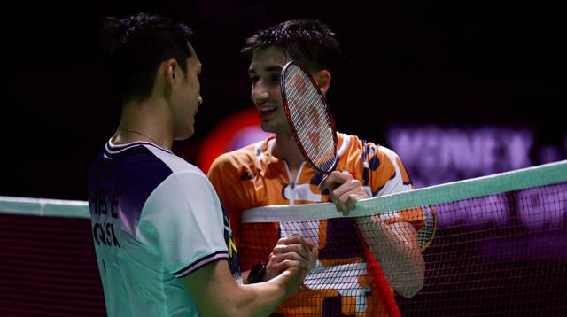Tunggal putra Indonesia Jonatan Christie lolos ke semifinal India Open 2026 setelah mengalahkan Christo Popov dari Prancis 21-19 dan 21-19 di Indira Gandhi Sports Complex, New Delhi, Jumat (16/1). (foto: PBSI)